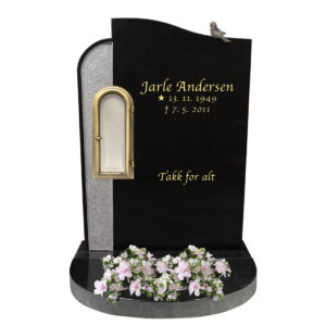 222a - Svart granitt