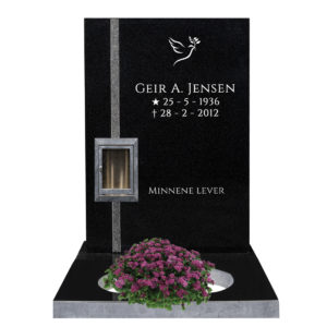 224a - Svart granitt